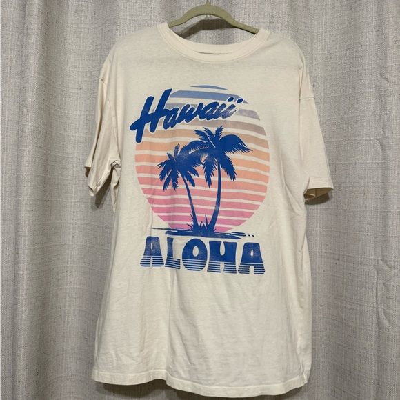 Hawaii Aloha Oversized Graphic T-Shirt - Picture 1 of 2